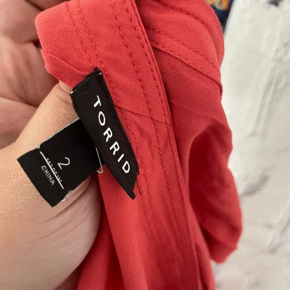 Torrid Challis stitch tank top - Picture 3 of 4